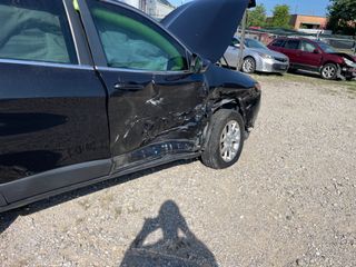2016 Jeep Cherokee Latitude - Primary Damage Left Image